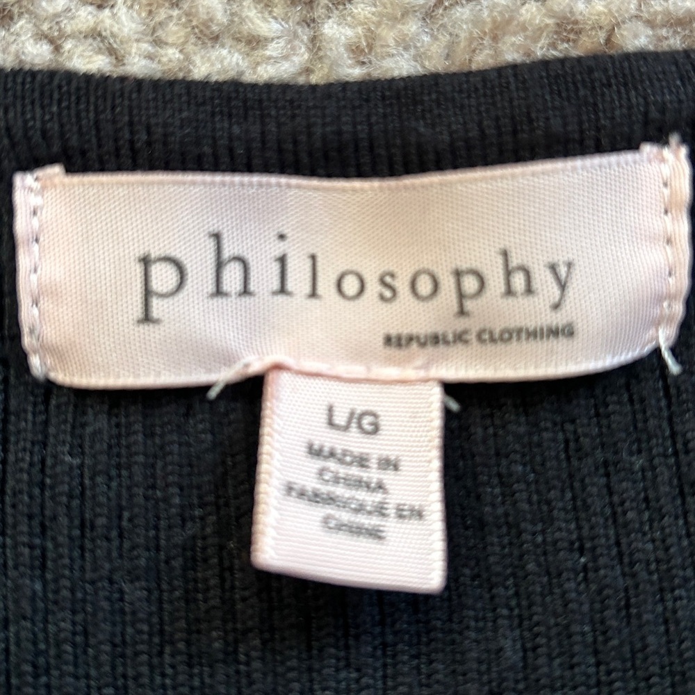 Philosophy Black Layered Flutter Sleeve Woven Rib Scoop Neck Top Size Large - Picture 10 of 14